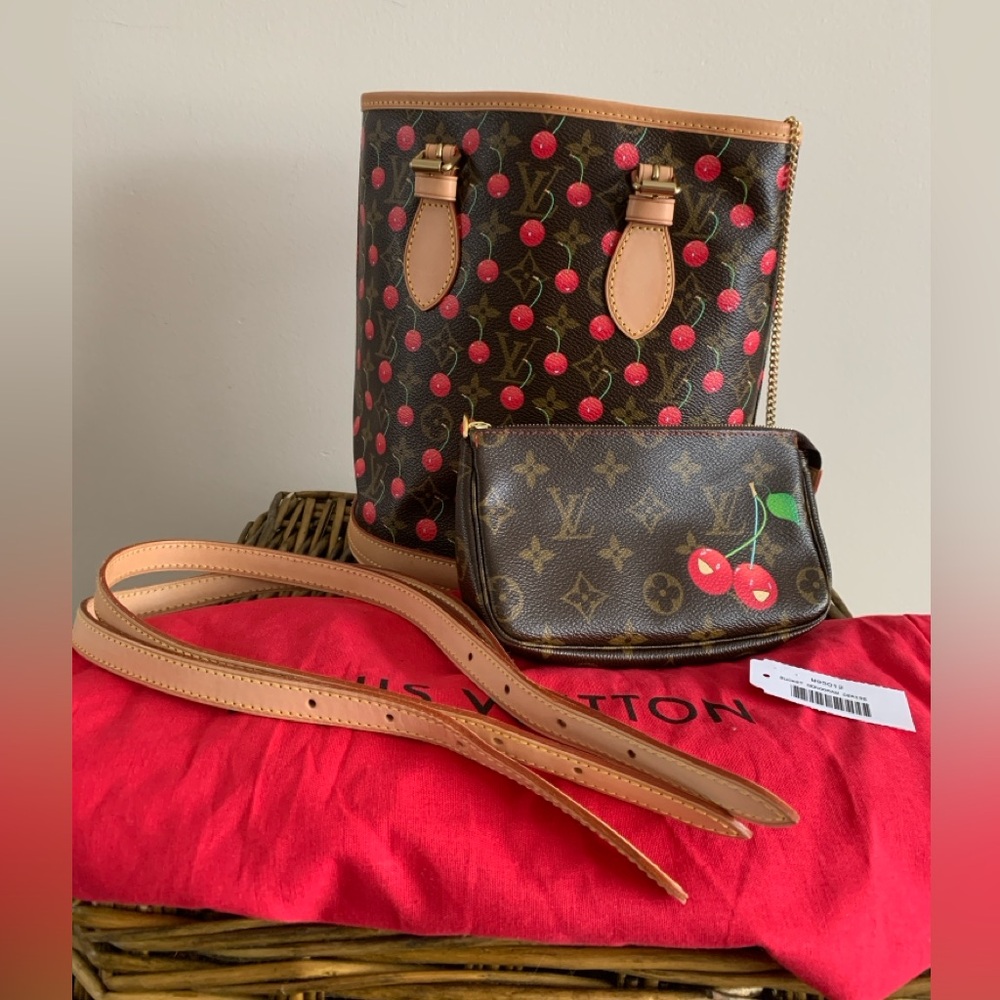 Louis Vuitton Bucket Monogram Cerise PM